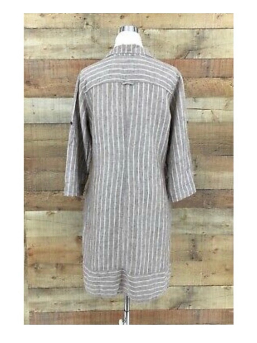 Tommy Bahama linen, striped dress. - Picture 2 of 5